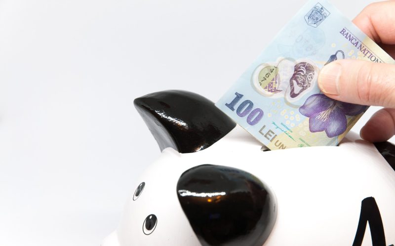7-din-10-romani-nu-au-economii-suficiente-pentru-a-face-fata-cheltuielilor-pe-trei-luni-(analiza)