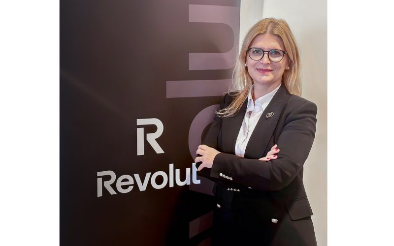 revolut-a-adus-o-la-conducerea-sucursalei-sale-din-romania-pe-fosta-directoare-a-unui-ifn-romanesc