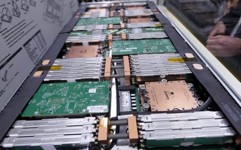 marea-britanie-ar-putea-deveni-lider-mondial-in-domeniul-ai.-un-nou-supercomputer-va-fi-creat-pentru-essex