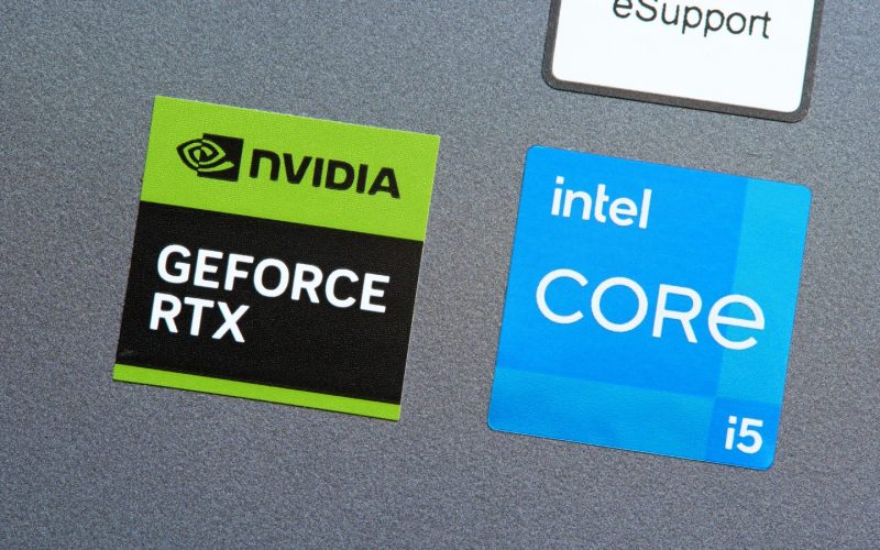 nvidia-investeste-5-miliarde-dolari-in-actiuni-in-producatorul-de-cipuri-intel