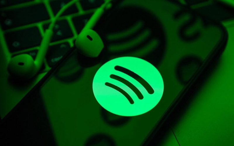 spotify-ia-masuri-pentru-a-identifica-muzica-generata-de-inteligenta-artificiala