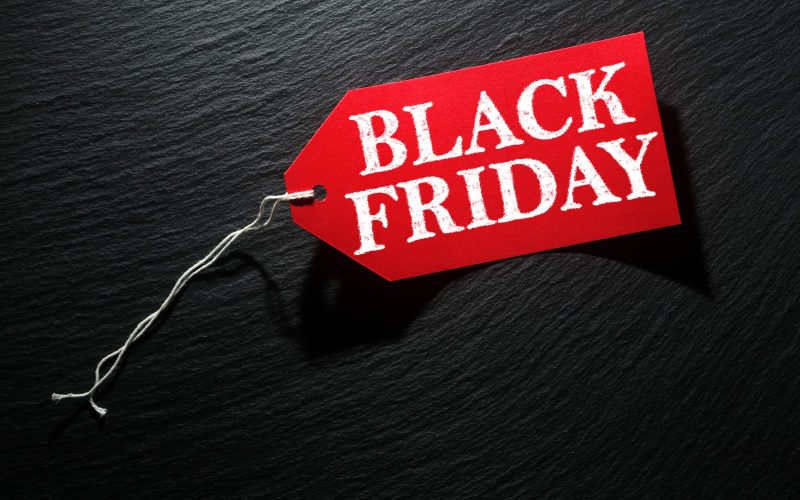 black-friday-2025-in-romania:-record-de-audienta,-dar-vanzarile-raman-sub-semnul-intrebarii.-ce-vor-cumpara-romanii-cel-mai-mult-anul-acesta-(analiza)