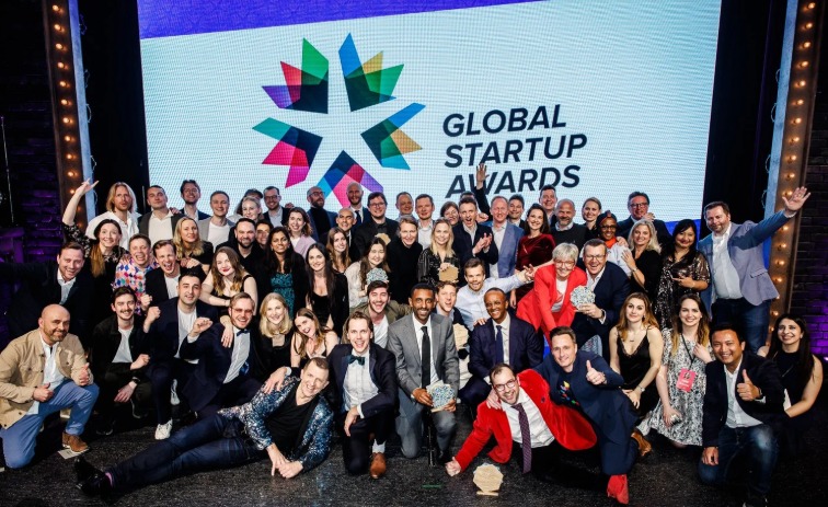 publicul,-chemat-sa-voteze-startup-urile-romanesti-care-participa-la-un-concurs-global