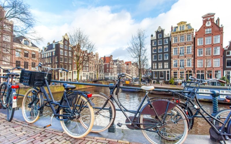 publicatia-europeana-de-startup-uri-tech-silicon-canals,-vanduta-unui-grup-singaporez-detinut-de-3-frati-australieni