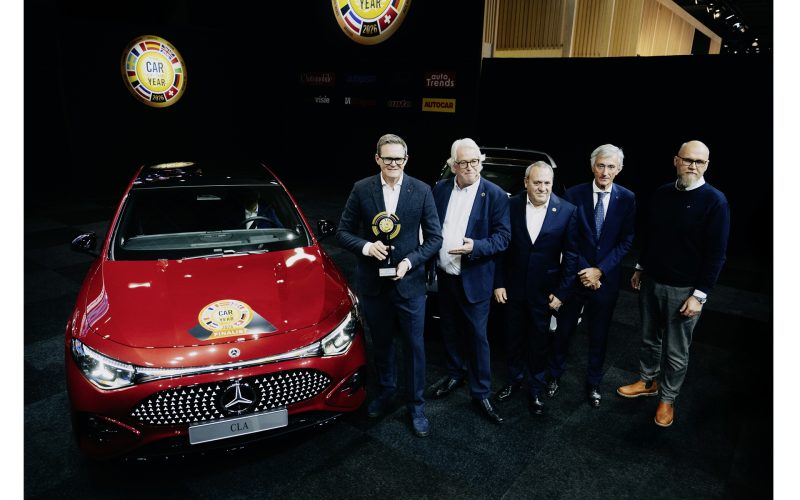 „masina-anului-2026”-desemnata-de-un-juriu-european.-autonomia-autoturismului-electric-premiat